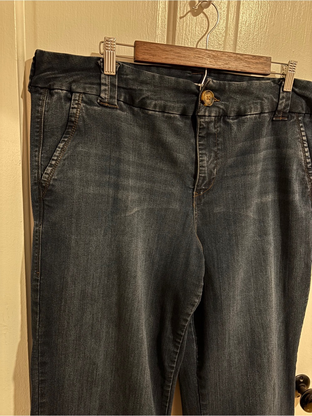 Maurices Wide Leg Cuffed Cropped Denim - Picture 3 of 8